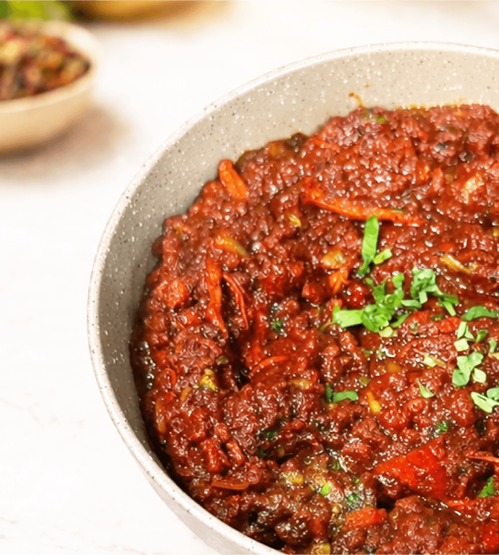 Hearty curry dish suited for home delivery